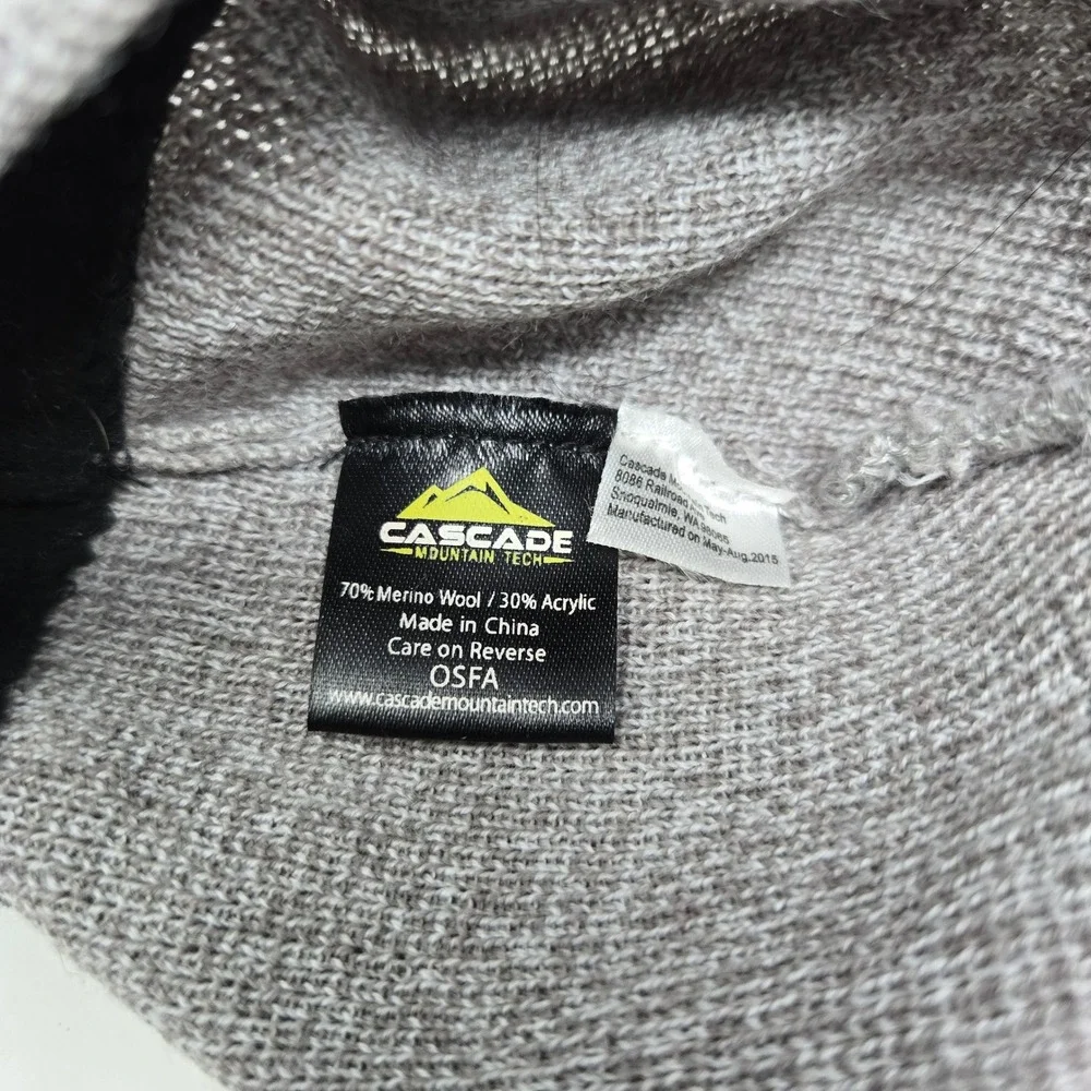 Cascade Mountain Tech Grey Knit‎ Beanie Hat One Size Fits All Merino Wool Blend